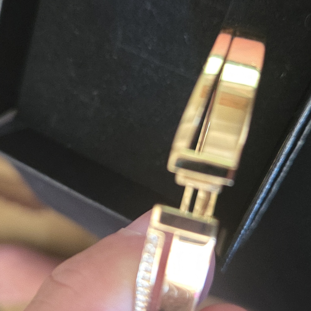 Michael Kors Diamond Engraved Bracelet - Picture 6 of 6